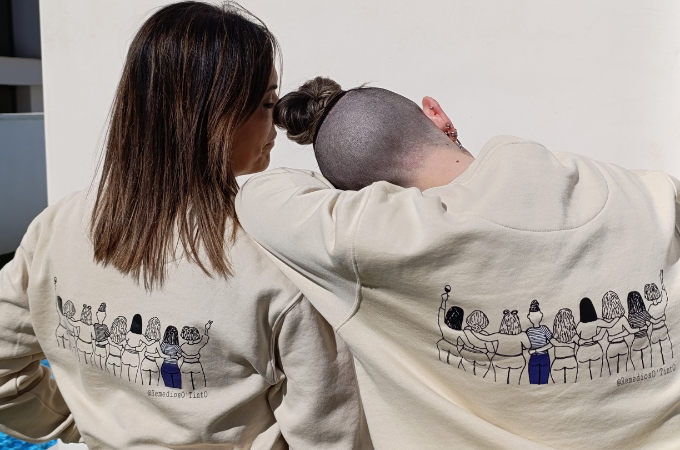 “¿Se casa tu amiga? Espera a ver las camisetas personalizadas para despedidas más bonitas (y menos cursis) de este verano”