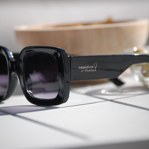 Gafas personalizadas baratas: estilo, calidad y actitud sin dejarte un riñón